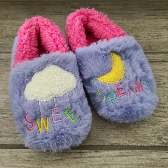 wonder nation Other - 🏷 3/$15 5/$20 bedtime slippers for girl size 7-8